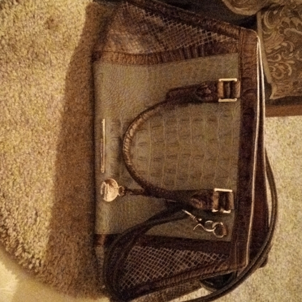 Leather bag